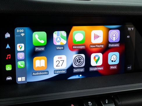 Certified 2025 Porsche 911 Carrera w/ Premium Package image 16