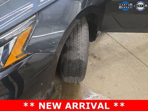 Used 2022 Nissan Altima 2.5 SV image 23