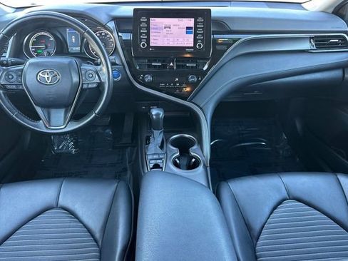 Used 2021 Toyota Camry SE image 15