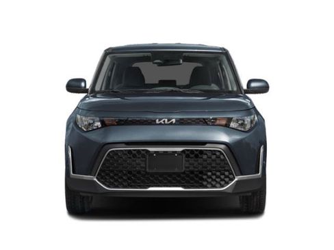 Used 2025 Kia Soul LX FWD image 7