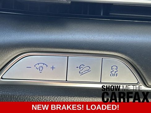 Used 2025 Genesis GV80 2.5T Standard AWD/4WD image 25