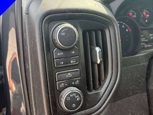 Used 2020 Chevrolet Silverado 1500 Custom w/ Custom Value Package AWD/4WD image 12