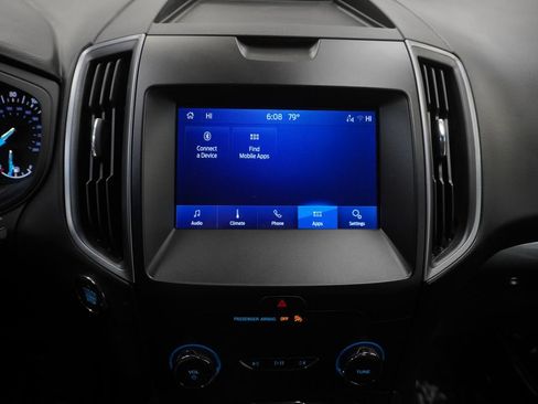Used 2020 Ford Edge SE FWD image 32