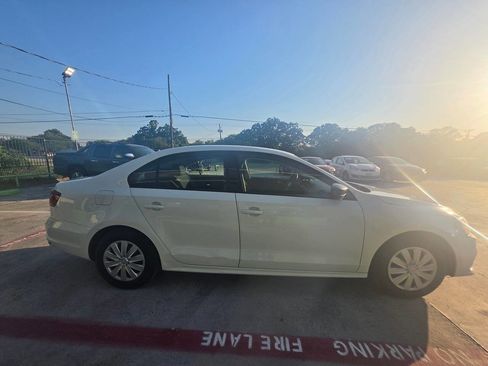 Used 2016 Volkswagen Jetta S FWD image 11