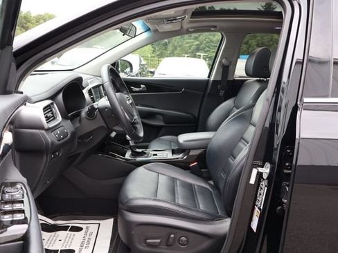 Used 2020 Kia Sorento EX FWD image 16