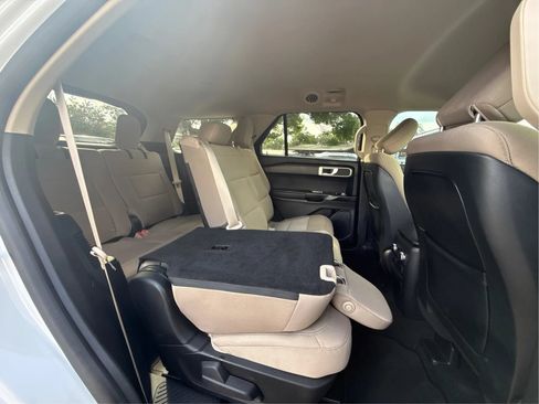 Used 2020 Ford Explorer 4WD image 25
