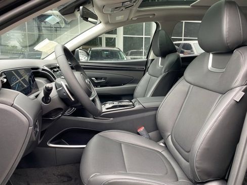 Used 2024 Hyundai Tucson Limited image 29