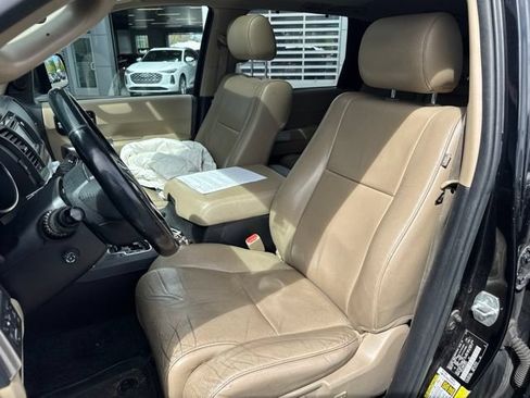 Used 2018 Toyota Sequoia Limited w/ Safety & Convenience Package AWD/4WD image 6