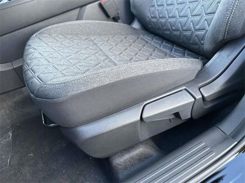 New 2026 Nissan Kicks SV image 15