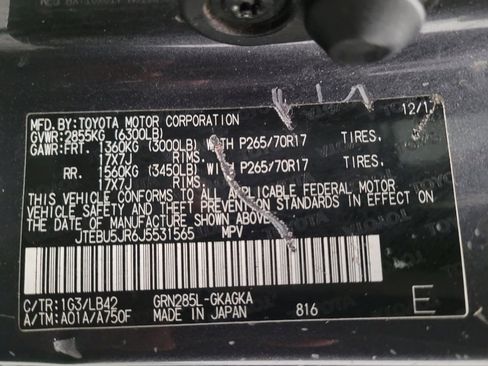 Used 2018 Toyota 4Runner SR5 Premium AWD/4WD image 33