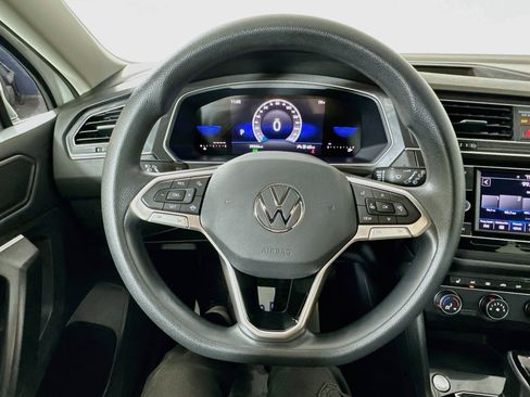 Used 2023 Volkswagen Tiguan S FWD image 11