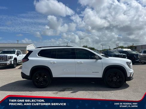 New 2026 GMC Acadia Elevation w/ Black Edition FWD image 8