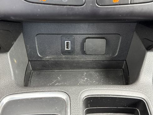 Used 2017 Ford Escape SE w/ Equipment Group 201A FWD image 26
