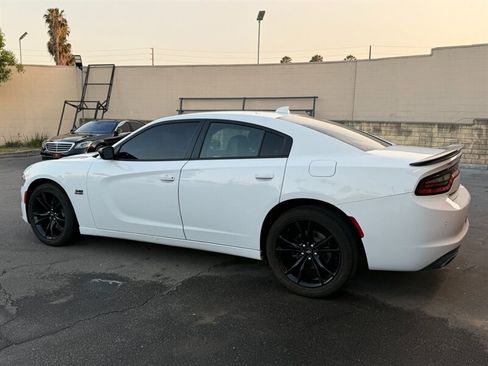 Used 2018 Dodge Charger R/T w/ Beats Audio Group RWD image 6