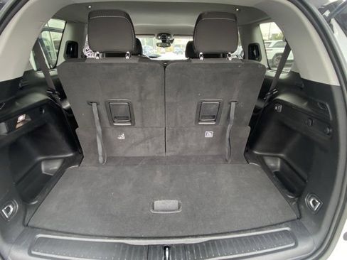 Used 2023 Jeep Grand Cherokee L Laredo image 23