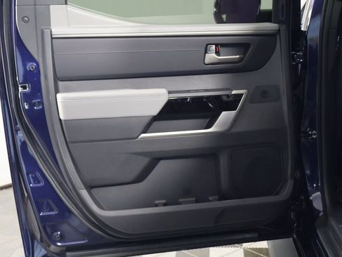 Used 2025 Toyota Tundra Limited image 13