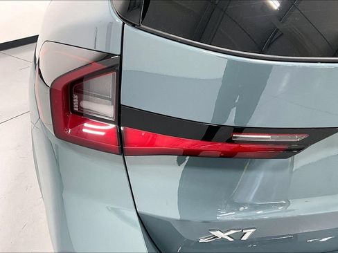 New 2026 BMW X1 xDrive28i w/ M Sport Package AWD/4WD image 31