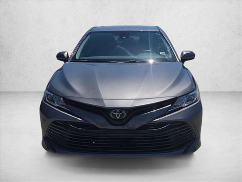 Used 2020 Toyota Camry LE w/ Carpet Mat Package FWD image 2