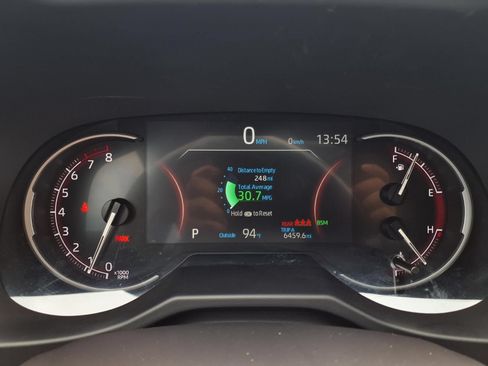 Used 2025 Toyota RAV4 XLE FWD image 10
