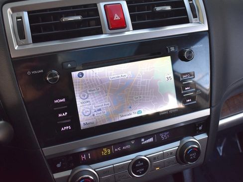 Used 2016 Subaru Outback 3.6R Limited image 20