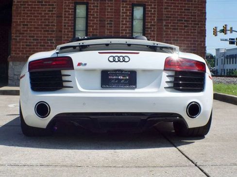 Used 2014 Audi R8 V8 w/ Convenience Package AWD/4WD image 6
