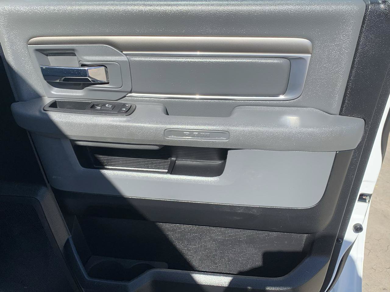 Used 2017 RAM 2500 SLT AWD/4WD image 13