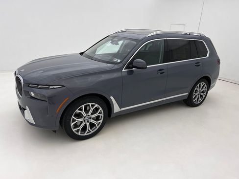 New 2026 BMW X7 xDrive40i image 2