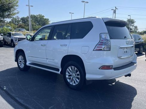 Used 2016 Lexus GX 460 w/ Premium Package AWD/4WD image 5