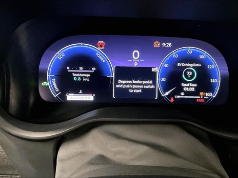 Used 2025 Toyota Sienna Platinum image 25