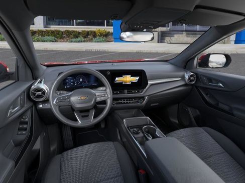 New 2026 Chevrolet Equinox LT FWD image 15