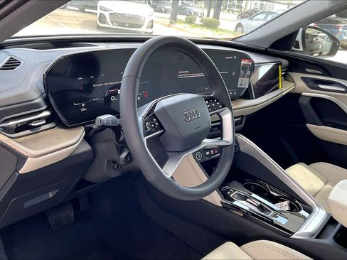 New 2025 Audi Q5 Prestige AWD/4WD image 8