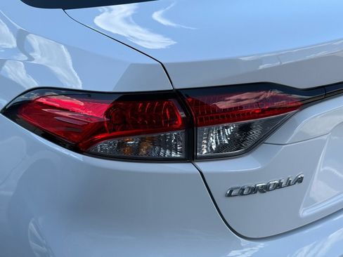 Used 2026 Toyota Corolla LE FWD image 9