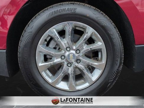 Used 2020 Chevrolet Equinox LT w/ LPO, Floor Liner Package image 31