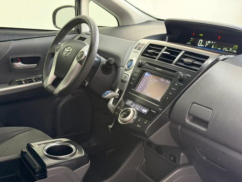 Used 2013 Toyota Prius V Two FWD image 27
