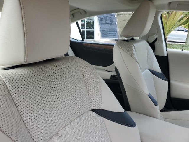 Used 2024 Lexus ES 350 w/ Premium Package FWD image 24