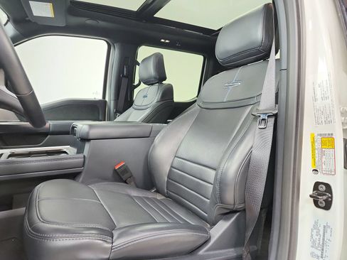 Used 2026 Ford F250 Platinum AWD/4WD image 10