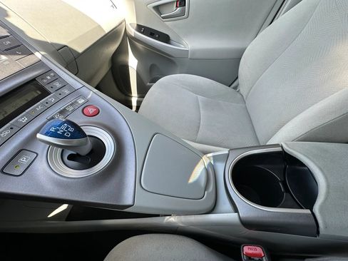 Used 2015 Toyota Prius Three FWD image 26