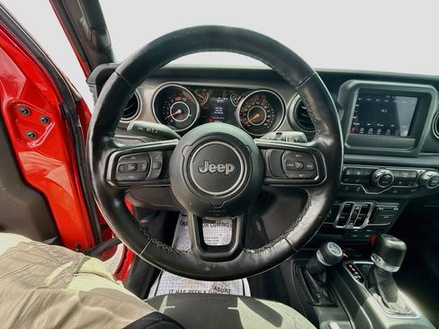 Used 2023 Jeep Wrangler Unlimited Sport AWD/4WD image 12