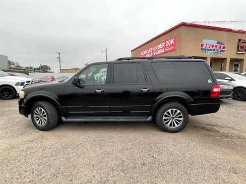 Used 2017 Ford Expedition EL XLT image 13