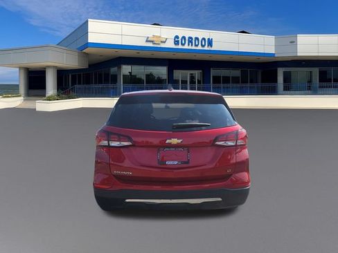Used 2024 Chevrolet Equinox LT FWD image 4