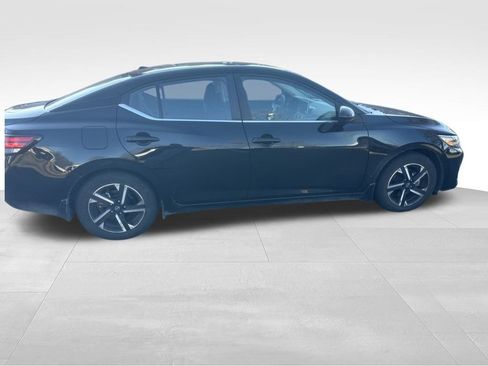 Used 2024 Nissan Sentra SV image 22