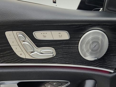Used 2020 Mercedes-Benz E 350 Sedan image 25