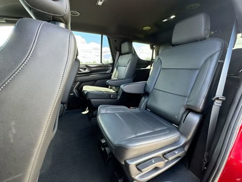 Used 2021 Chevrolet Tahoe LT w/ Luxury Package AWD/4WD image 24