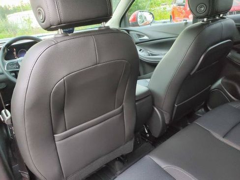 Used 2026 Buick Encore GX Preferred w/ Comfort Package FWD image 31
