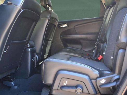 Used 2018 Dodge Journey Crossroad image 19