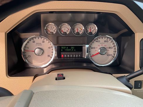 Used 2008 Ford F350 Lariat image 10