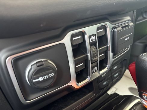 New 2025 Jeep Wrangler Sport S image 17