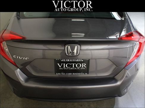 Used 2016 Honda Civic EX image 10