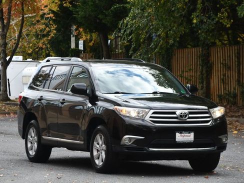 Used 2013 Toyota Highlander SE image 13