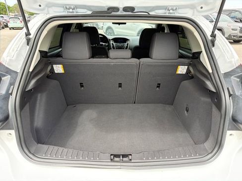 Used 2013 Ford Focus SE FWD image 25